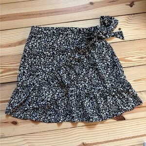 Floral Black and White Women's Skirt